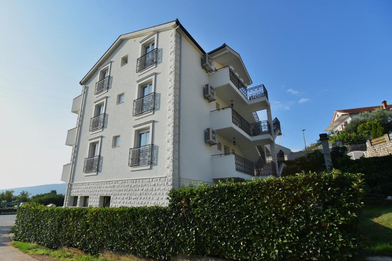 Villa Julia Baošići Exterior foto