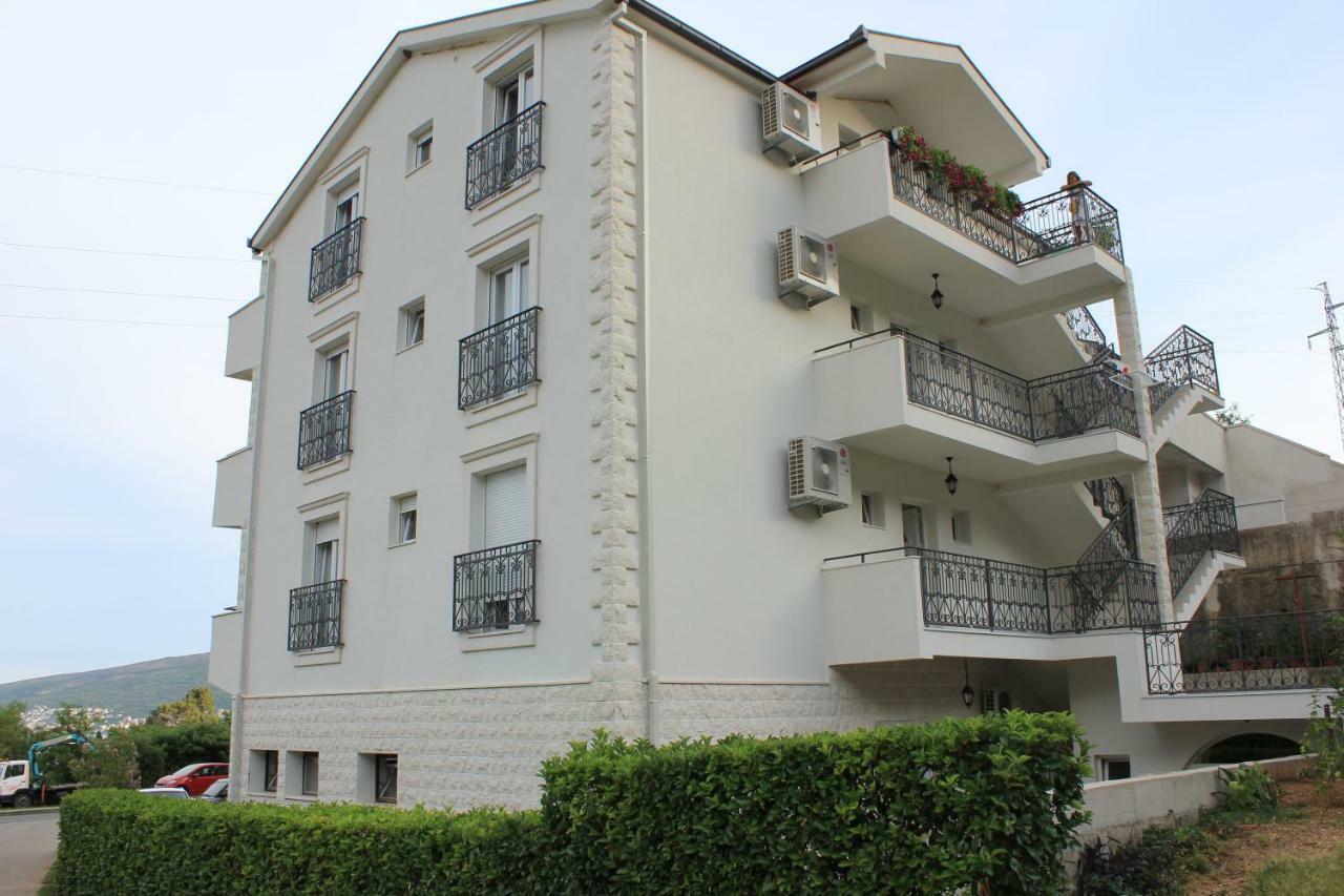 Villa Julia Baošići Exterior foto